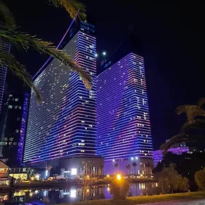 **** Apart Otel Orbi Twin Towers Gürcistan